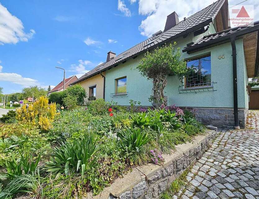 Haus zum Kaufen in Aue Eichert 159.000 € 92 m²