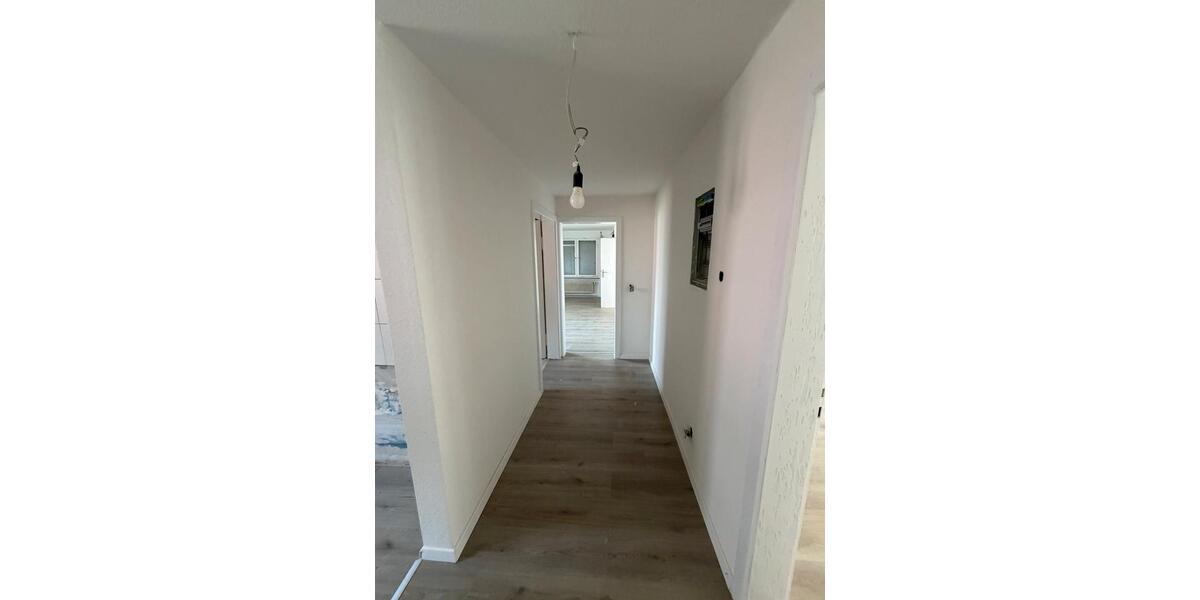 Erdgeschoßwohnung Bondorf - 3 Zimmer, 85 m&sup2;, 1.100&euro; | Angebot:26660126