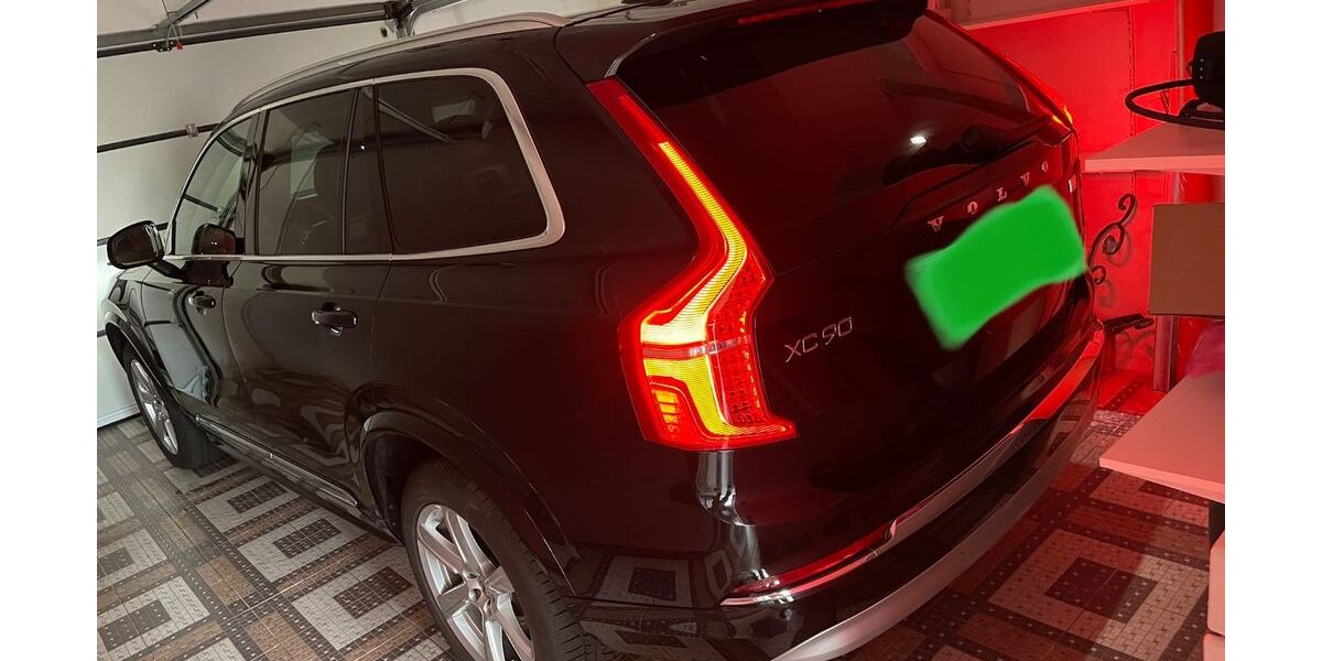 Volvo XC90 44.000 km 44.990 &euro; Borken 46325