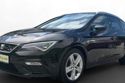 Seat Leon 56.717 km 17.140 &euro; Burghausen 84489