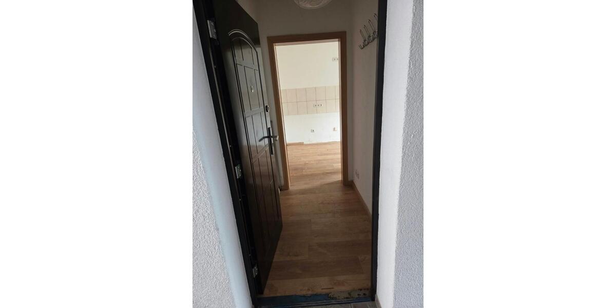 Erdgeschoßwohnung Dessau-Roßlau Brambach - 1 Zimmer, 52 m&sup2;, 300&euro; | Angebot:25959132