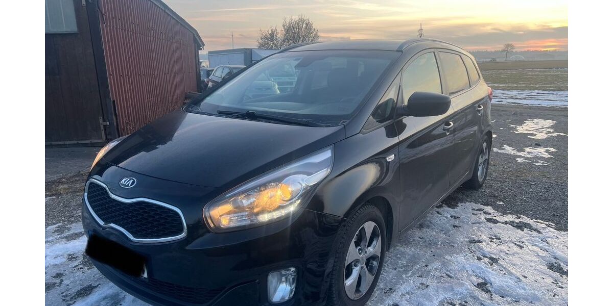 Kia Carens 208.000 km 4.999 &euro; Hohenlinden bei München 85664