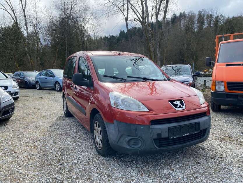 Peugeot Partner 108.824 km 1.800 € Ravensburg 88212