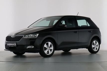 Skoda Fabia 65.506 km 10.889 € Sangerhausen 06526
