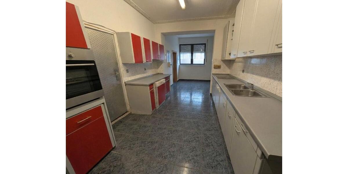 Erdgeschoßwohnung Polch - 5 Zimmer, 200 m&sup2;, 1.505&euro; | Angebot:25256899