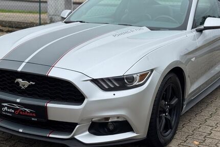 Ford Mustang 60.000 km 23.450 € Jülich 52428