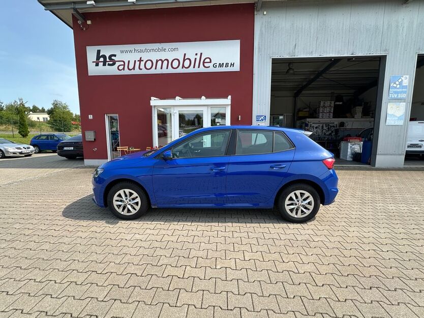 Skoda Fabia 3.033 km 15.999 € Aicha vorm Wald 94529