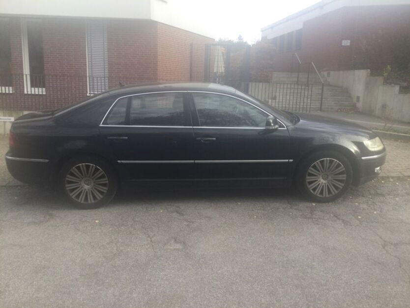 VW Phaeton 290.000 km 6.200 € Essen 45133