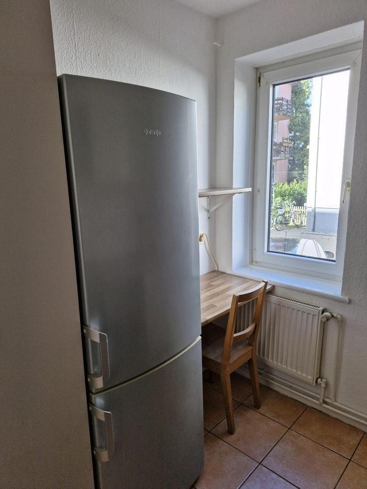 Emmerich, 2 12 Zimmer Wohnung, Balkon, Nähe Stadtzentrum zimmer