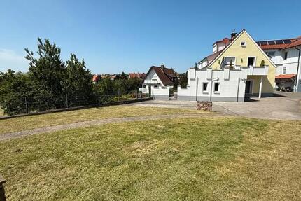 FREISTEHENDES 2 -FAMILIENHAUS MIT GARTEN UND GARAGE 7 zimmer