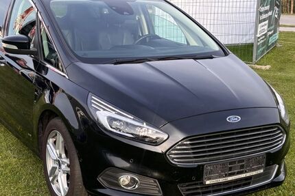 Ford S-Max 95.500 km 19.000 &euro; Landshut 84036