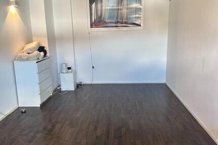 Gewerbe Büro Office (1-2 Räume zu vermieten) zimmer