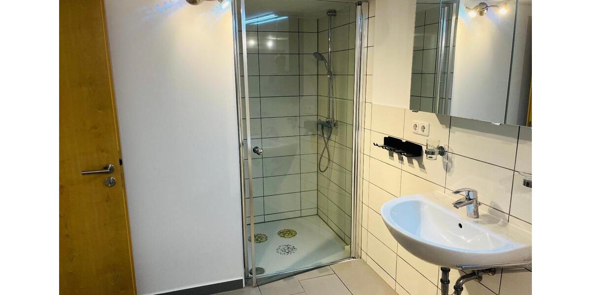 Loft - Studio - Atelier Neutraubling - 4.5 Zimmer, 119 m&sup2;, 295.000&euro; | Angebot:26683600