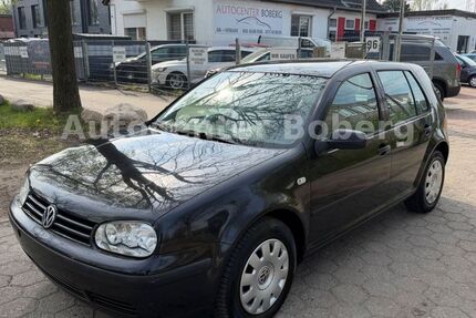 VW Golf 128.000 km 2.690 &euro; Hamburg 21031