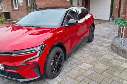 Renault Megane E-TECH 23.600 km 25.550 &euro; Dormagen 41542