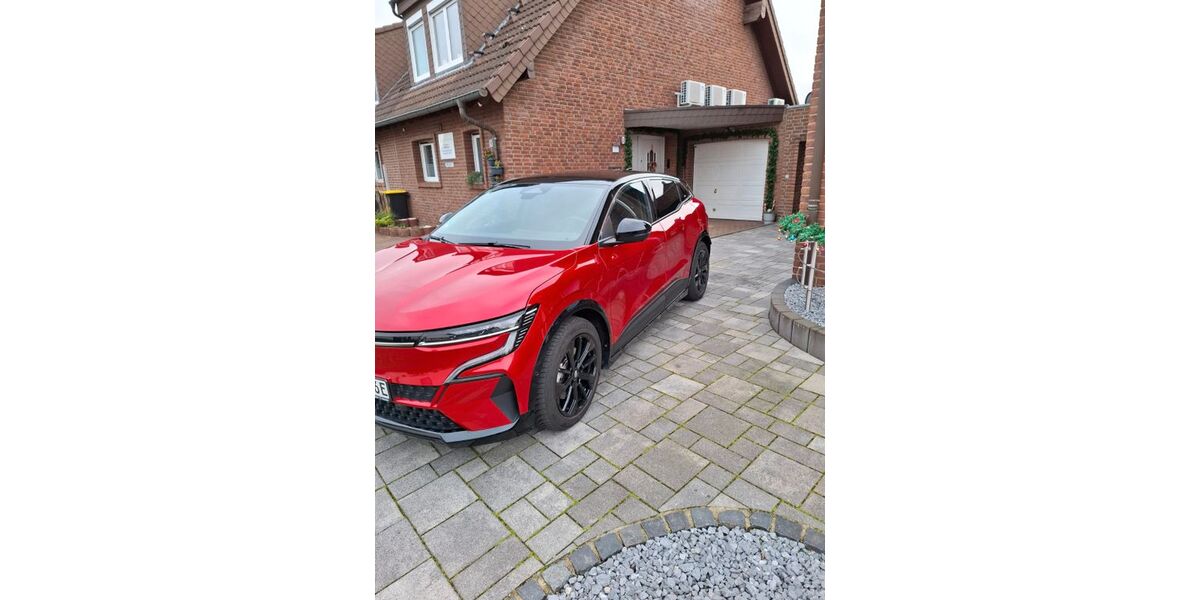 Renault Megane E-TECH 23.600 km 25.550 &euro; Dormagen 41542