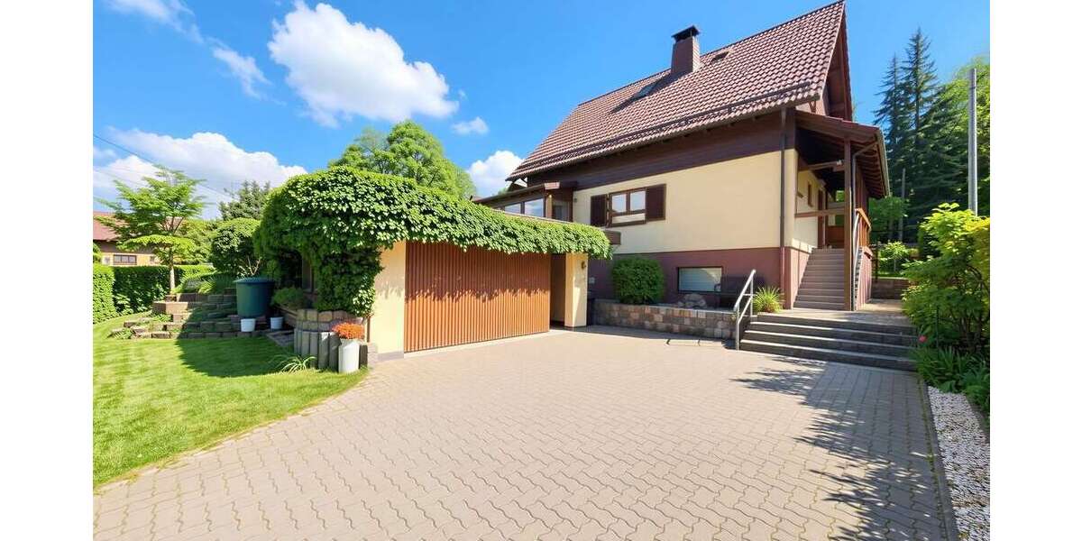Einfamilienhaus Weischlitz - 7 Zimmer, 176 m&sup2;, 365.000&euro; | Angebot:26795611