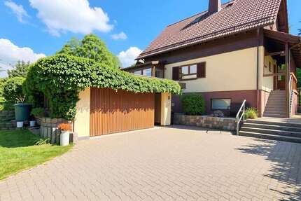 Haus Weischlitz - 7 Zimmer, 176 m&sup2;, 365.000&euro; | Angebot:26795611
