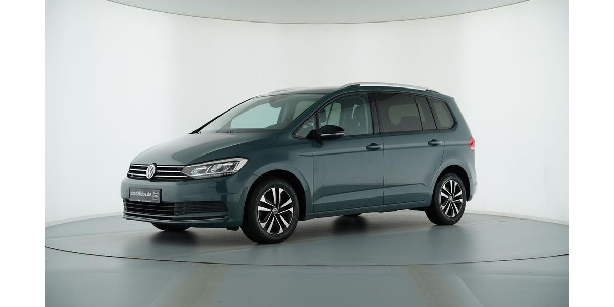 VW Touran 67.532 km 20.489 &euro; Halle (Saale) 06126