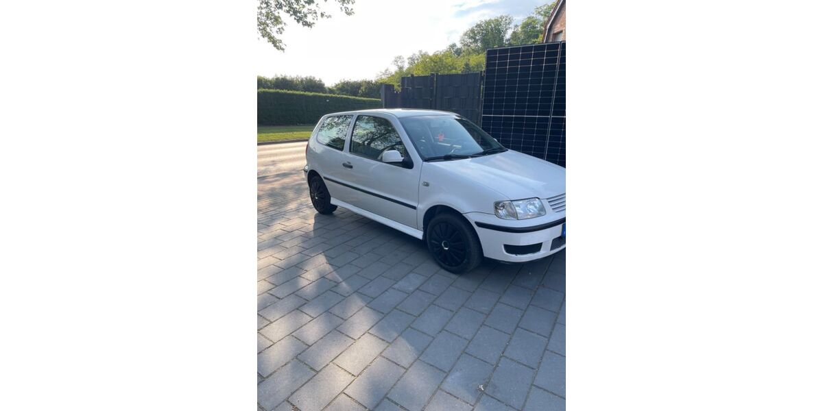 VW Polo 130.000 km 1.799 &euro; Hückelhoven 41836