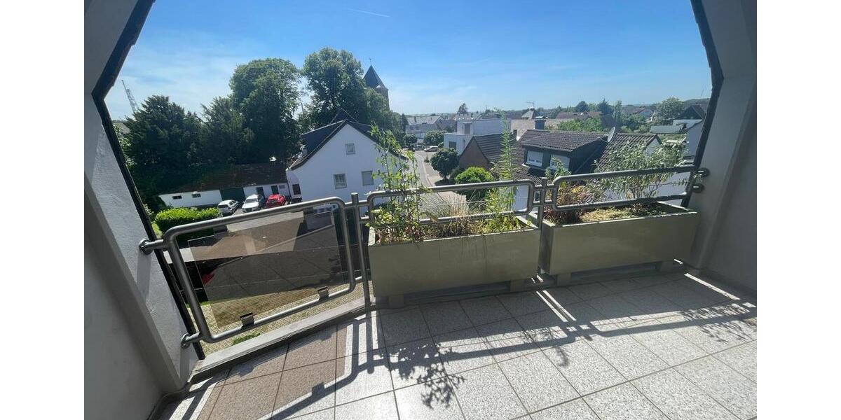 Dachgeschoßwohnung Köln Porz - 2 Zimmer, 63 m&sup2;, 239.000&euro; | Angebot:25987835