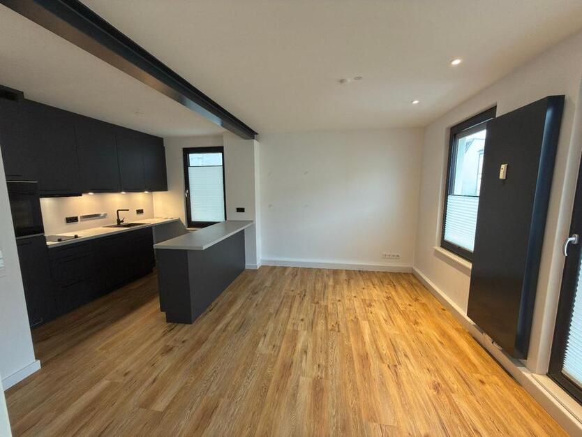 Moderne 2-Zimmer Wohnung Nähe Drägerpark zimmer