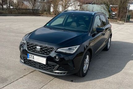 Seat Arona 29.500 km 21.500 &euro; Krailling 82152