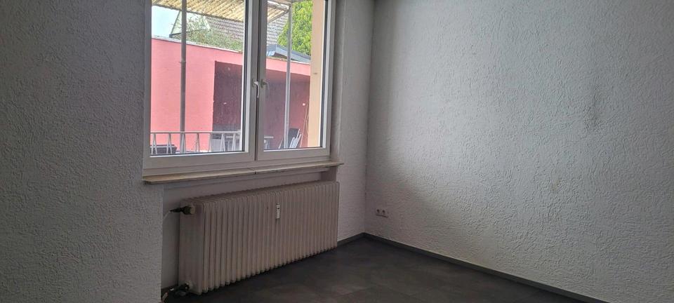 Erdgeschoßwohnung Bergheim Auenheim - 2 Zimmer, 45 m&sup2;, 700&euro; | Angebot:26407184