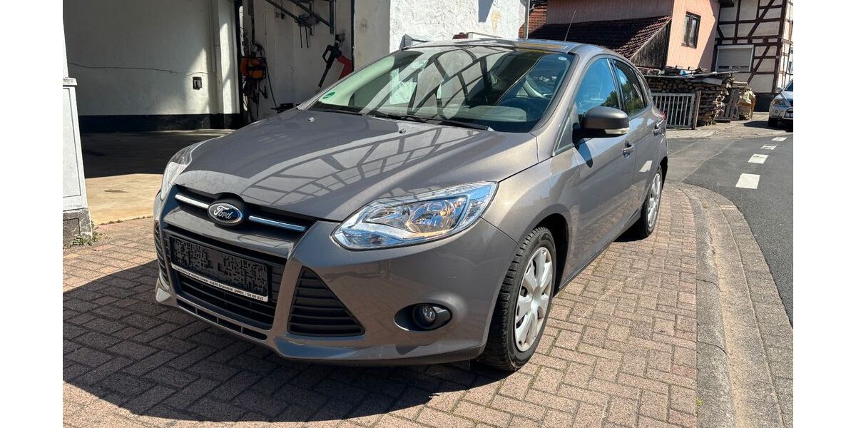 Ford Focus 100.000 km 4.500 &euro; Leidersbach/Volkersbrunn 63849