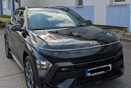 Hyundai KONA 9.900 km 29.900 € Berlin 13158