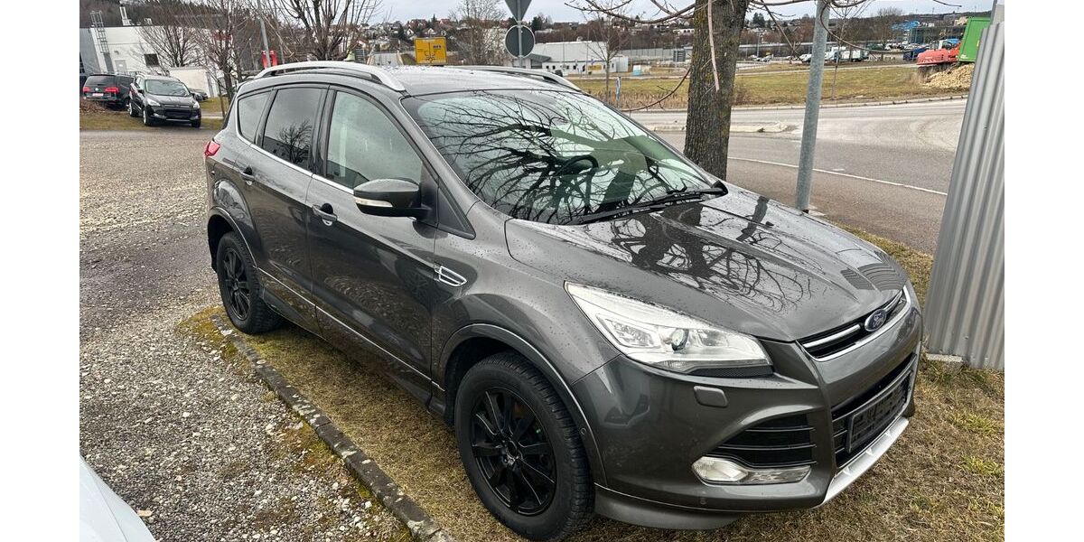 Ford Kuga 173.000 km 8.490 &euro; Essingen 73457