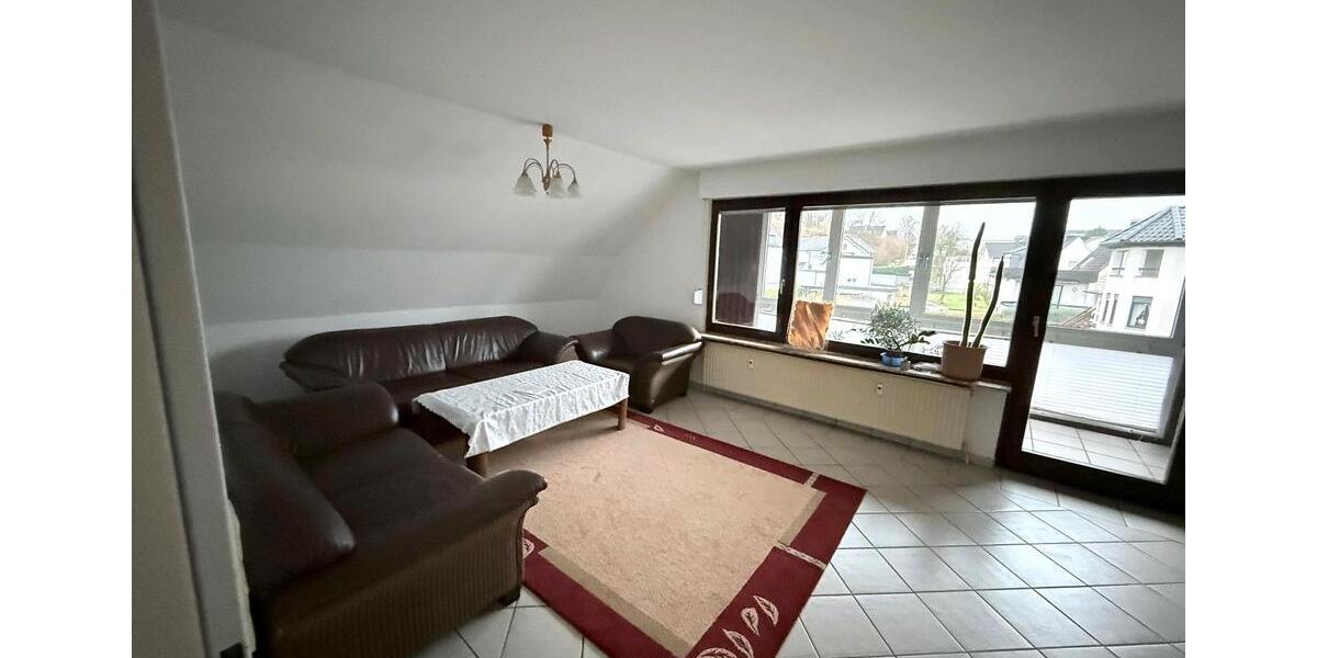 Dachgeschoßwohnung Finnentrop - 2 Zimmer, 68 m&sup2;, 700&euro; | Angebot:25297511