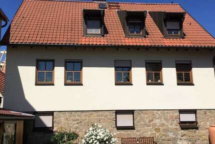 Haus Haßfurt - 6 Zimmer, 140 m&sup2;, 310.000&euro; | Angebot:26246071