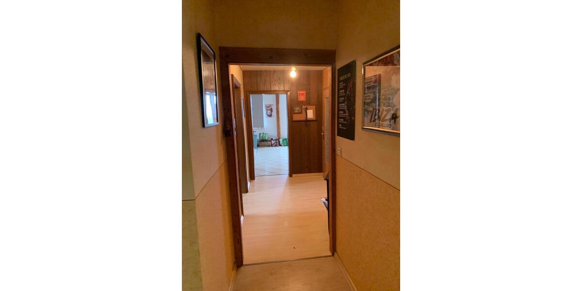 Dachgeschoßwohnung Aerzen - 4 Zimmer, 110 m&sup2;, 620&euro; | Angebot:26253779