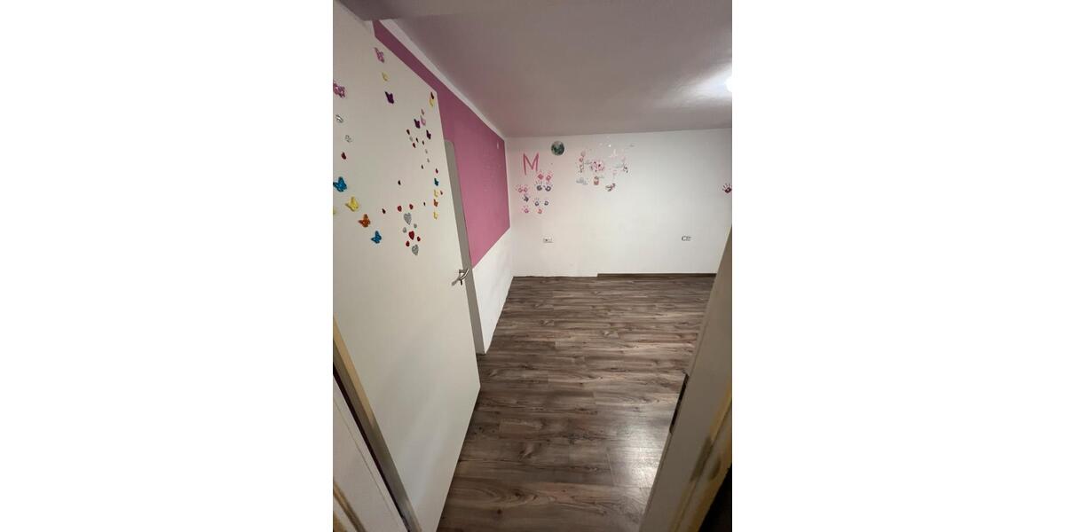 Mehrfamilienhaus, Wohnhaus Ipsheim - 7 Zimmer, 170 m&sup2;, 500.000&euro; | Angebot:27024841
