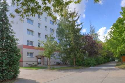 Wohnung Halle Silberhöhe - 3 Zimmer, 57 m&sup2;, 328&euro; | Angebot:27153310