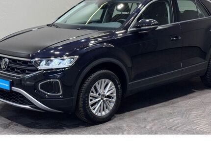 VW T-Roc 6.366 km 25.930 &euro; Bad Düben 04849