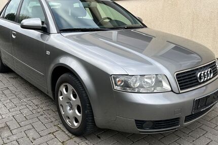 Audi A4 235.094 km 1.390 &euro; Friedrichsdorf 61381