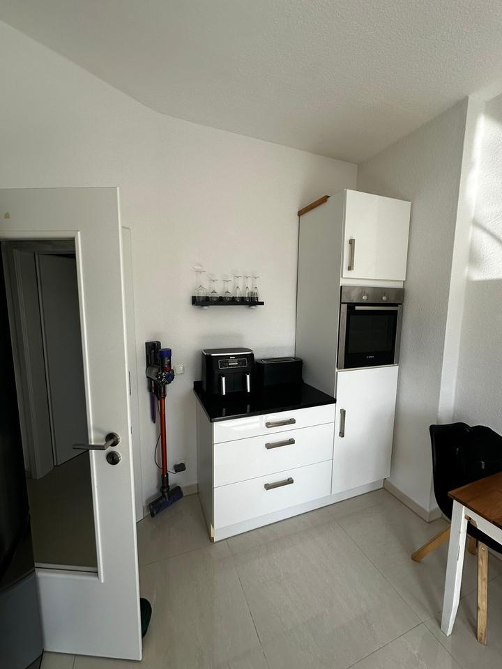 2,5-Zi. Wohnung mit Einbauküche, zentrumsnah