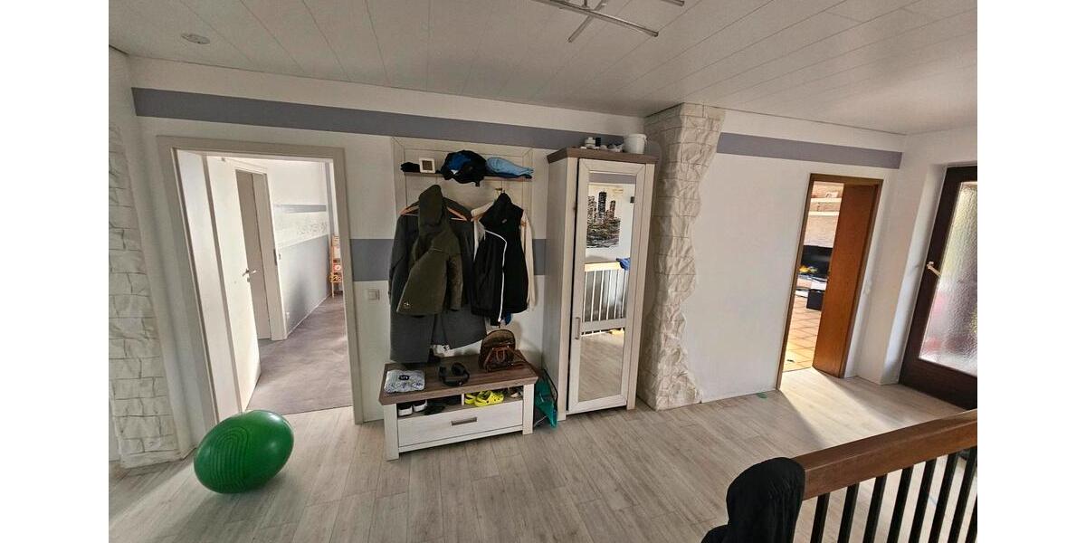 Einfamilienhaus Kaisersesch - 6 Zimmer, 345 m&sup2;, 1.650&euro; | Angebot:24712631