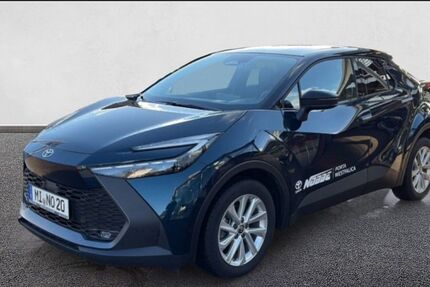 Toyota C-HR 1.500 km 36.490 &euro; Porta Westfalica 32457