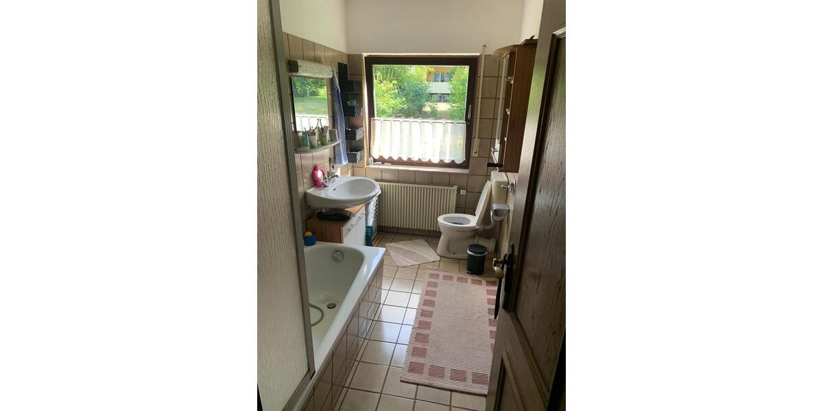 Etagenwohnung Biedenkopf - 3 Zimmer, 73 m&sup2;, 145.000&euro; | Angebot:25655259