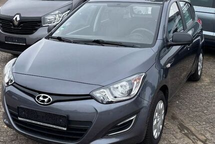 Hyundai i20 61.971 km 6.950 € Hagenow 19230