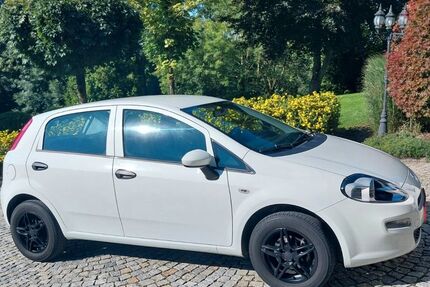 Fiat Punto 45.100 km 6.800 € Windorf 94575