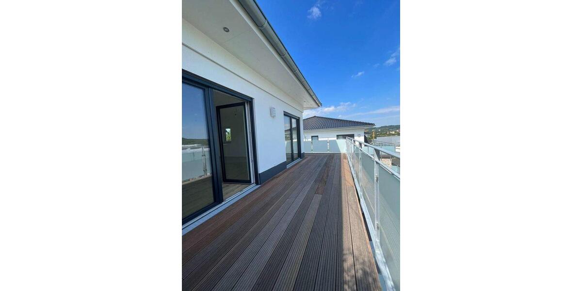 Hochwertige Penthouse-Wohnung im Herzen von Menden-Hüingsen zu vermieten 2 zimmer