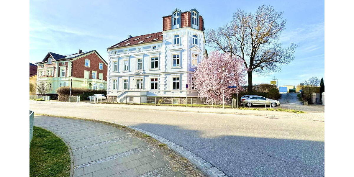 Etagenwohnung Neubrandenburg Jahnviertel - 2 Zimmer, 57 m&sup2;, 145.000&euro; | Angebot:26806855