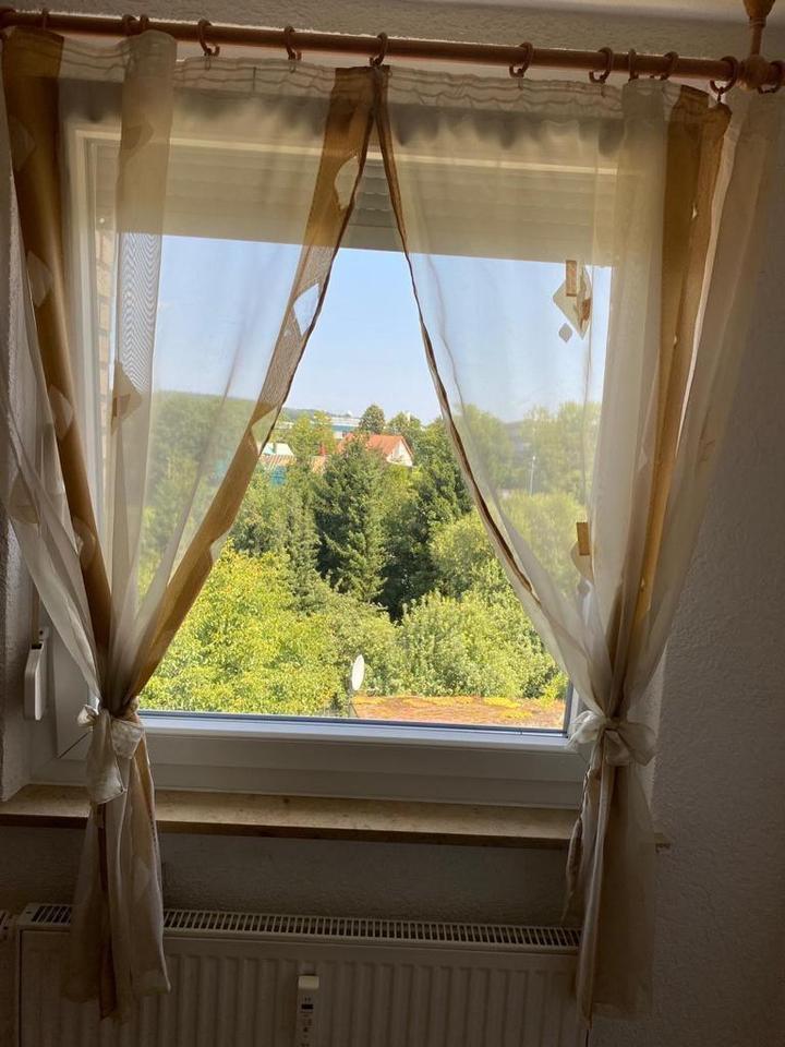 3-Zimmer Dachgeschosswohnung ab 01.12.25 zimmer