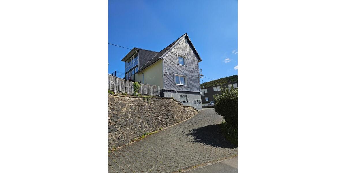 Mehrfamilienhaus in sonniger zentrumsnaher Lage 10 zimmer