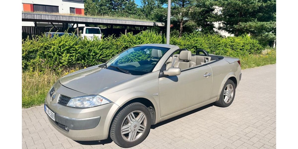Renault Megane 164.000 km 2.700 &euro; Hamburg 22419