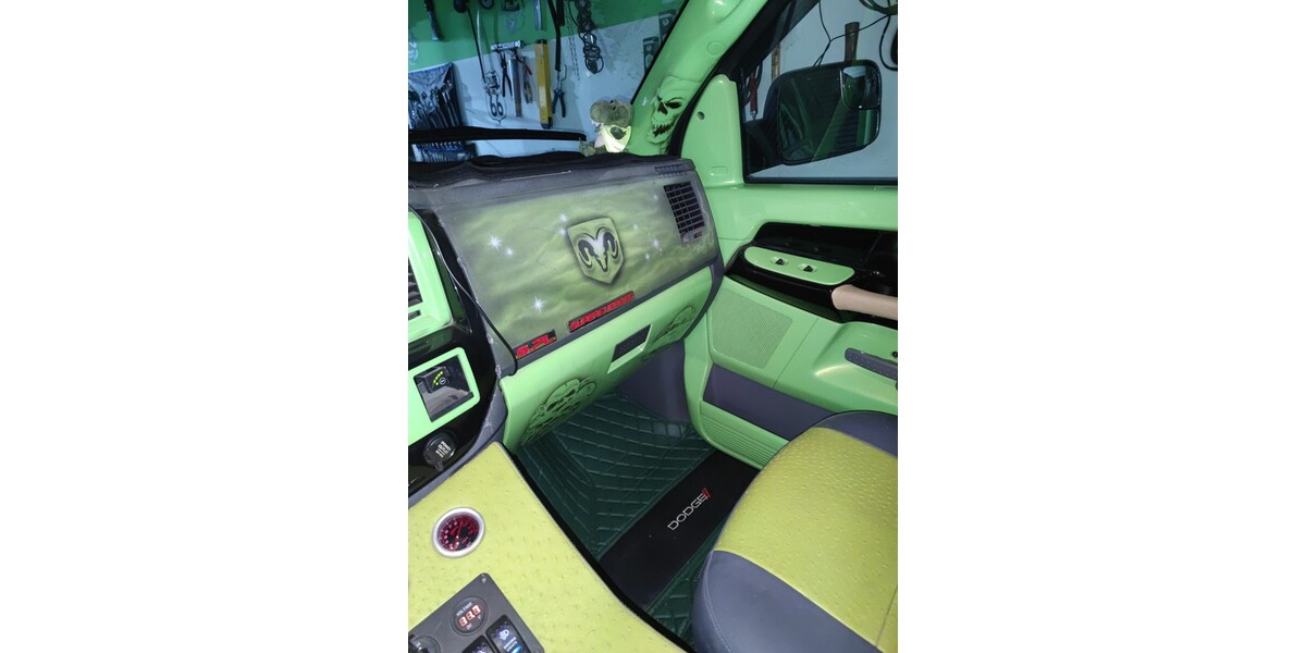 Dodge Ram 1500 Crew Cab Pick-up 465.000 km 14.700 &euro; Mühlhausen-Ehingen 78259